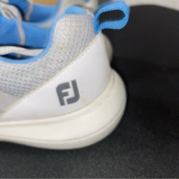 FootJoy Flex Wo  size 9M Gray and Blue Athletic ShoesExcellent Clean condition - Picture 3 of 9
